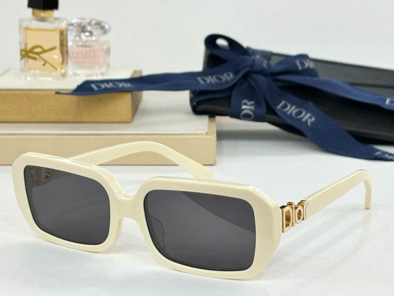 DIOR Sunglasses 776